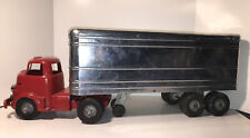 Red Wyandotte Semi Truck Trailer Cast Cab Very Nice Condition Truckers Clean