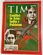 Time Magazine 1971 Rare Ads India Pakistan Ghandi Khan Christmas Eastwood Hammer