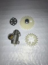 Oil Pump With Gasket Worm Spur Gear For Stihl Chainsaw 028 1118 640 3007