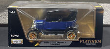 1925 Ford Model T Touring Sedan Platinum Collection 124 Die Cast Model Blue