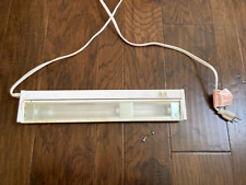 Vintage Plug-in Light Bar Under Cabinet Lights Florescent Low Profile
